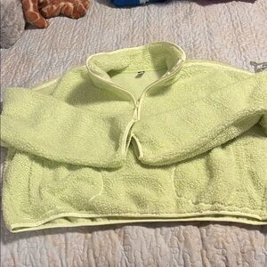 Cozy Light Green Cropped Sherpa Pullover Size XL